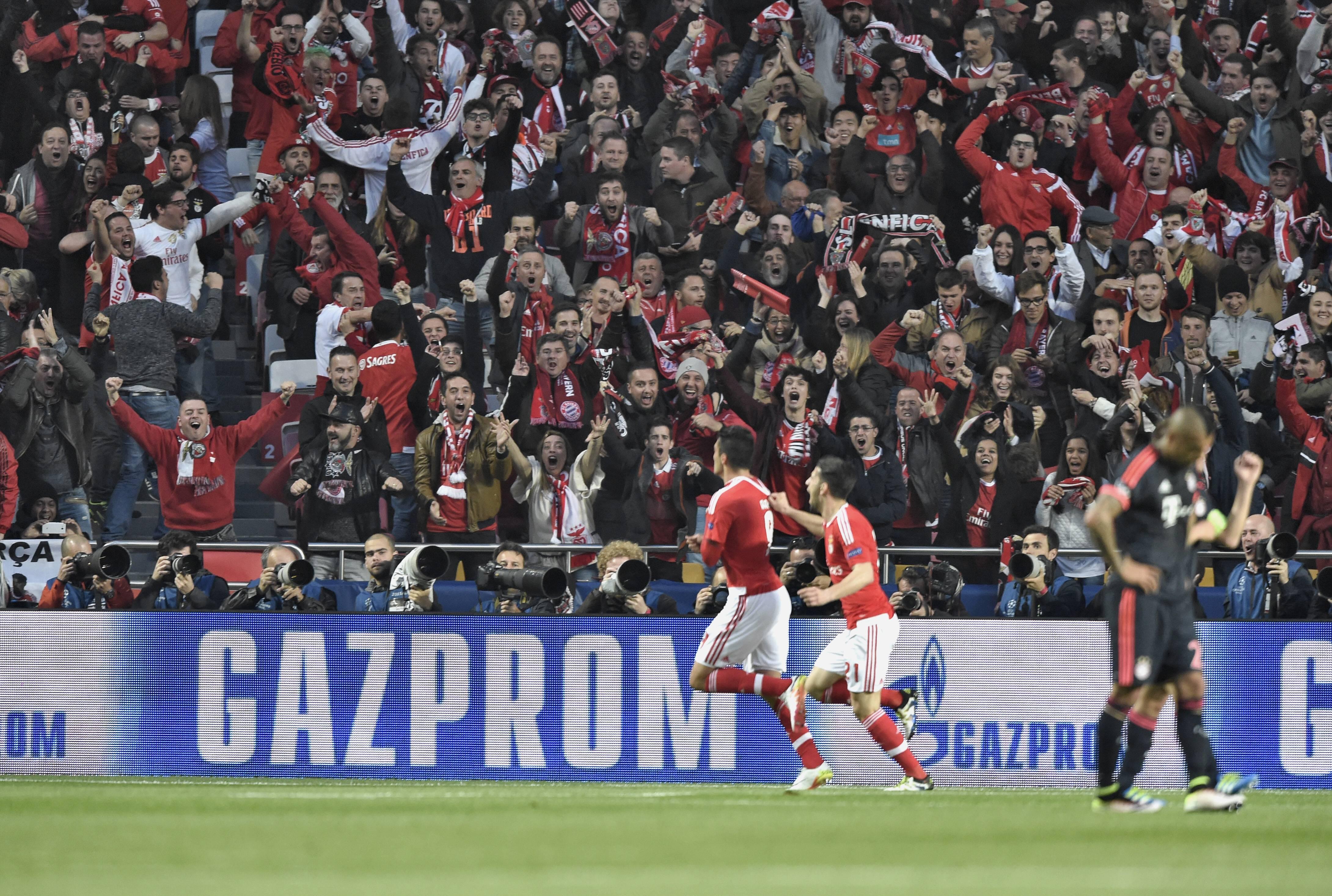 Em 2015/16, com Rui Vitória, o Benfica caiu nos quartos de final da Champions contra o Bayern. Após derrota na Alemanha (0-1), as águias empataram (2-2) na Luz. Golos de Jiménez e Talisca ainda deram esperança