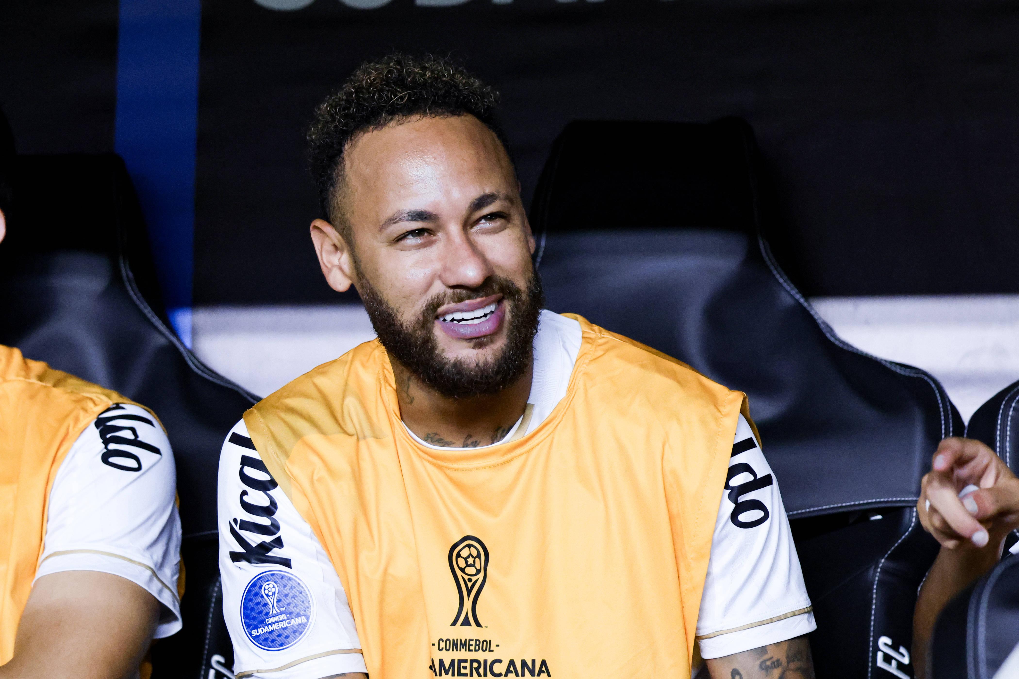 Neymar está em final de contrato com o Santos