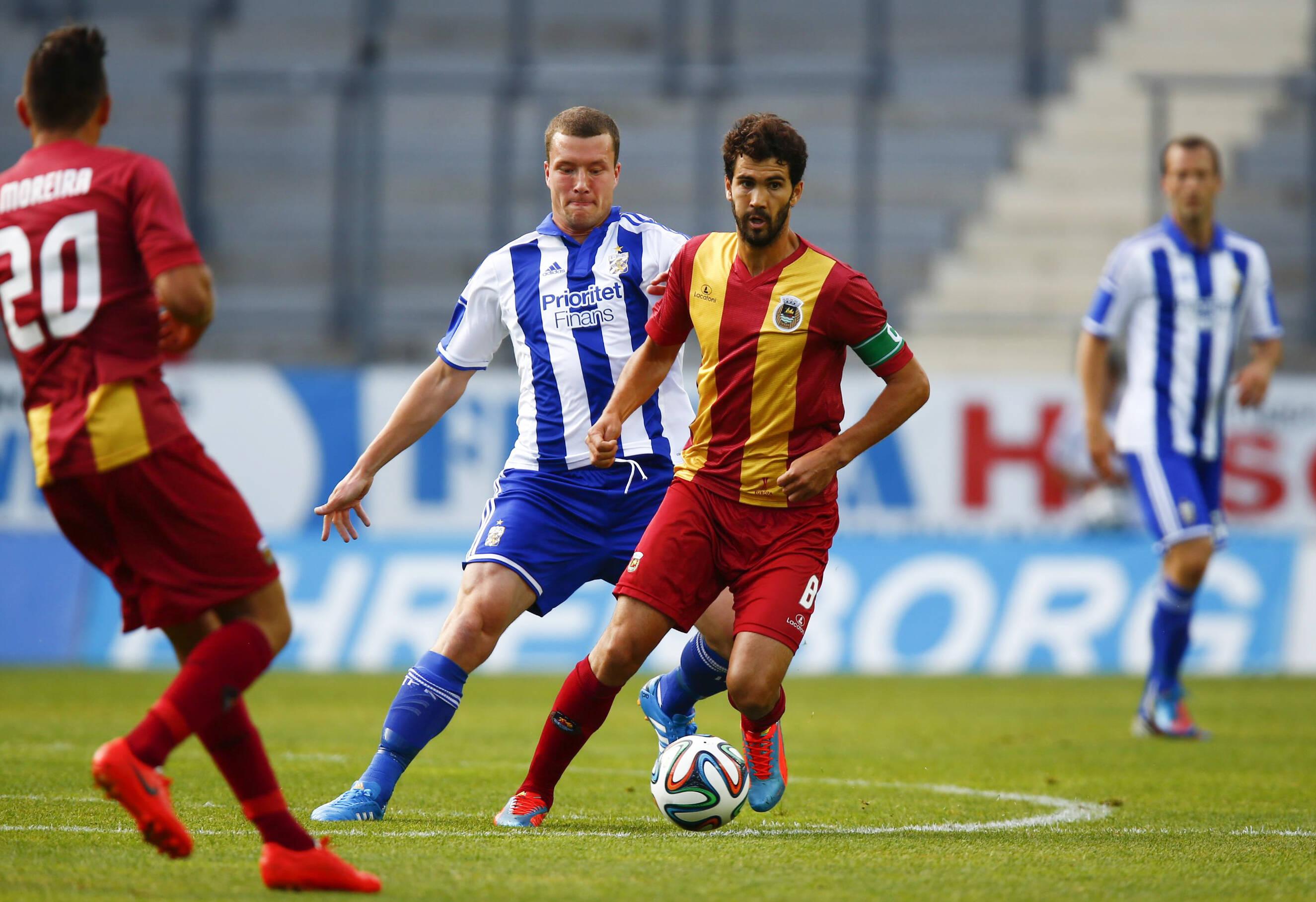 Ricardo José Vaz Alves Monteiro, conhecido por... Tarantini. Ex-jogador, passou quase uma carreira inteira no Rio Ave, e atualmente treinador