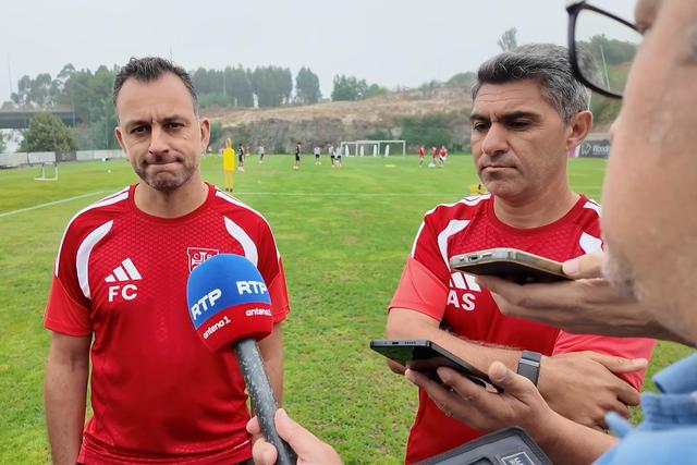 Treinador do Casa Pia comenta contratações de Henrique Araújo e Alassana Jatta