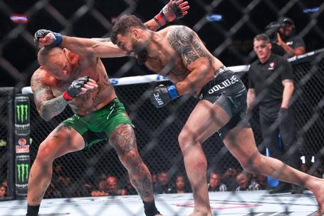 Antigo candidato ao título do UFC detido e em muitos maus lençois