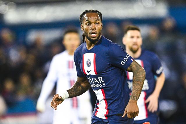 O excedentário: Renato Sanches. Custou 15 milhões de euros aos parisienses em 2022, mas, após 27 jogos na equipa principal iniciou travessia com três empréstimos, sem sucesso. Tem contrato com o PSG até junho de 2027