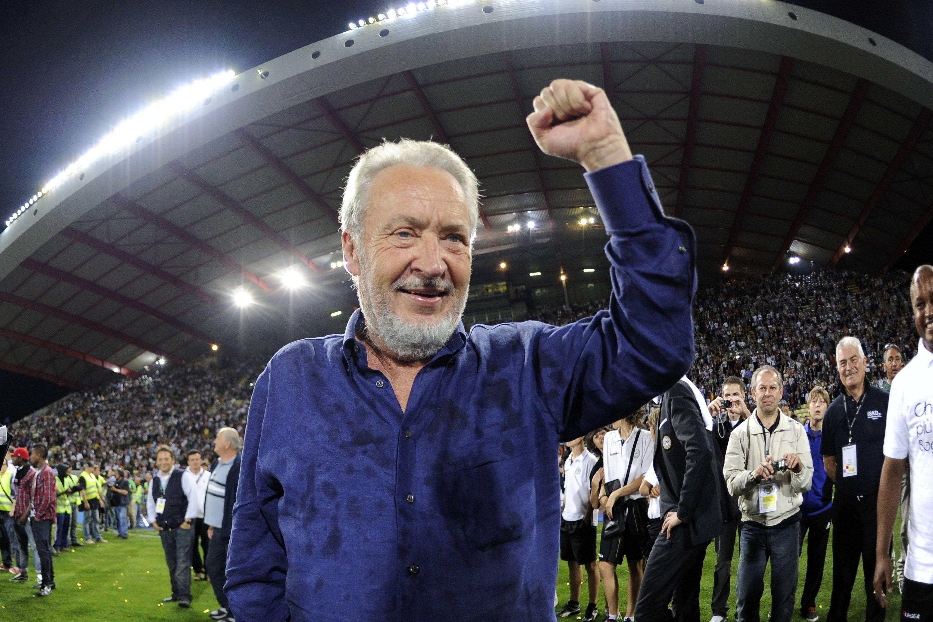 A família Pozzo, na imagem representada por Giampaolo, é detentora de vários clubes europeus - Foto: IMAGO