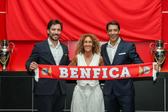 Marina Teixeira com Tomás Barroso (vice) e Rui Costa (presidente do Benfica) - Foto: SL Benfica