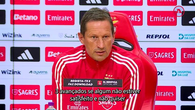 «Temos três avançados, se um não estiver feliz e não quiser lutar pela posição temos de falar»