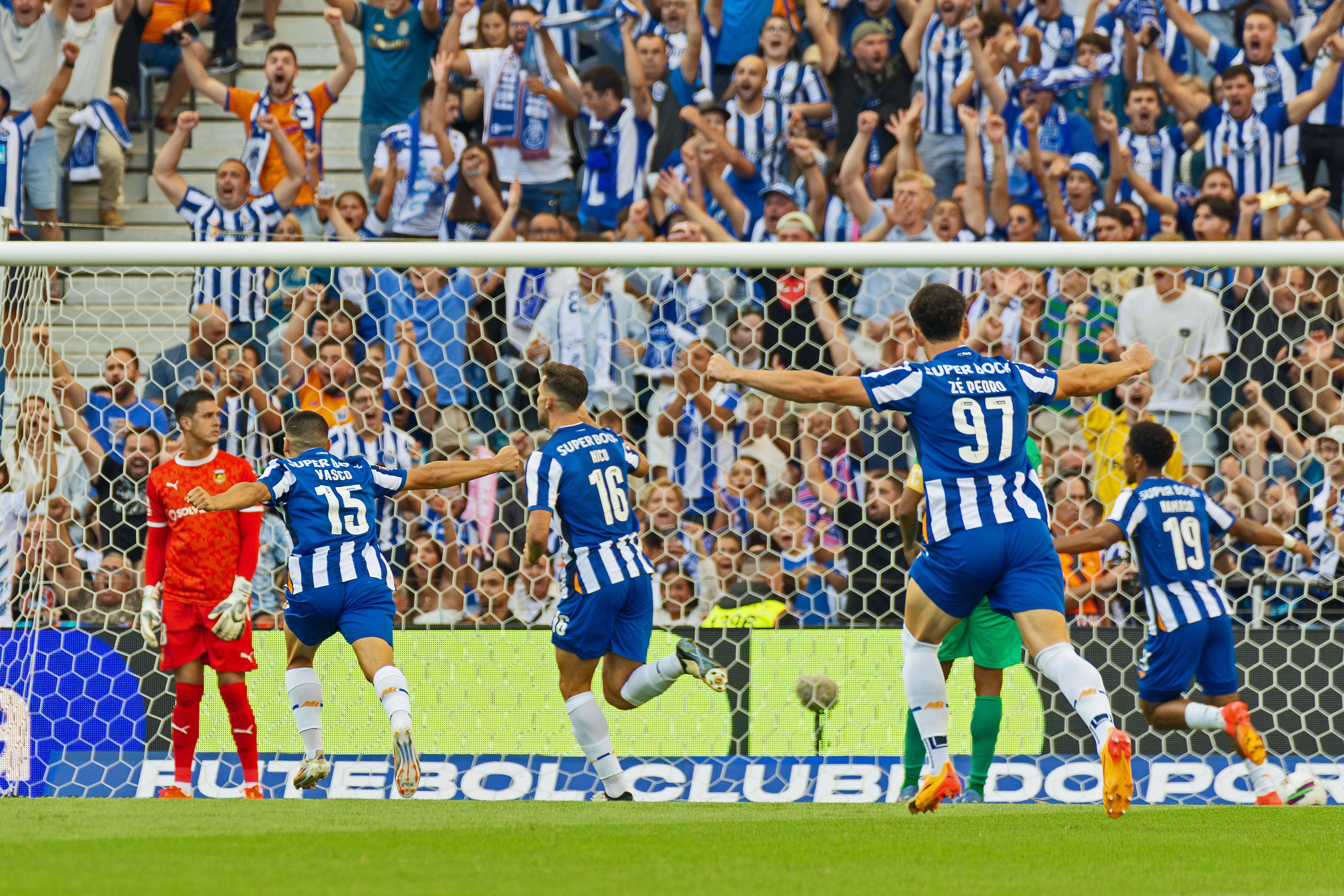 Os possíveis adversários de FC Porto, SC Braga e Vitória de Guimarães na Europa