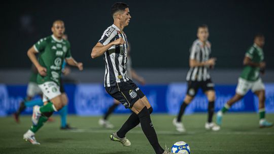 FC Porto: Jair Filho continua a ser negociado mesmo após a chegada de Nehuén Pérez