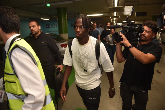 Kaboré já está em Lisboa para reforçar o Benfica