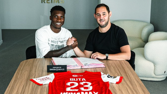 Oficial: ex-Benfica é reforço do Reims