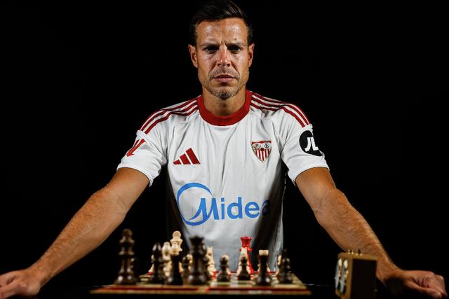 Mercado oficial: Azpilicueta muda de clube em Espanha