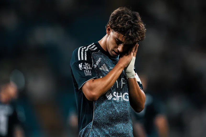 João Félix FAZ TREMER Riad! Golo