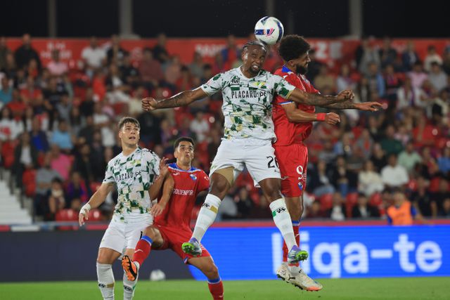 Gil Vicente-Moreirense: gilistas colocam travão aos cónegos