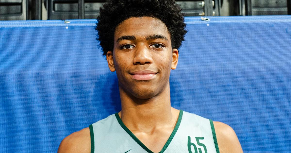 Português brilha em campo de promessas da NBA