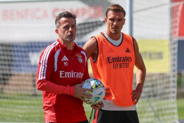 Marco Silva e João Palhinha, treinador e médio do Benfica (foto: SL Benfica)