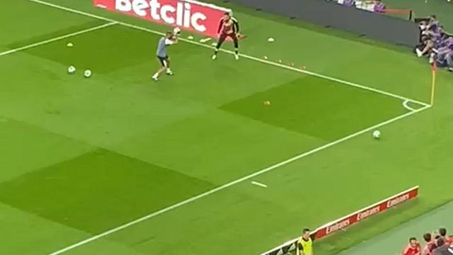 Trubin a aquecer para o clássico