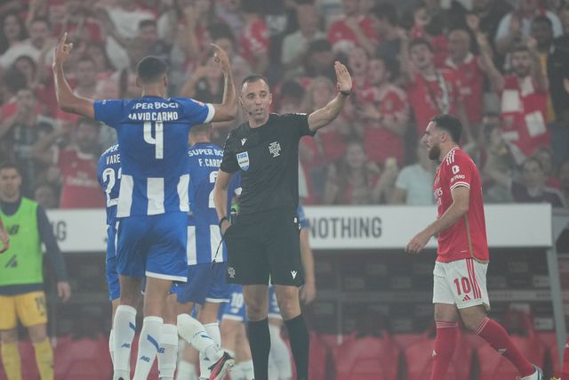 A análise de Pedro Henriques à arbitragem de João Pinheiro (vídeo)