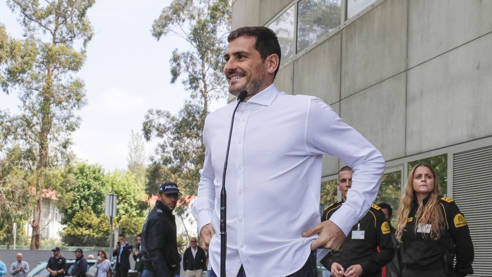 Casillas rendido a guarda-redes da 5.ª divisão: «Quero ser como este miúdo»