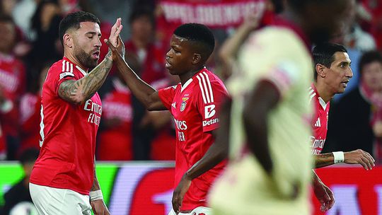 Florentino eleva-se até como goleador no Benfica