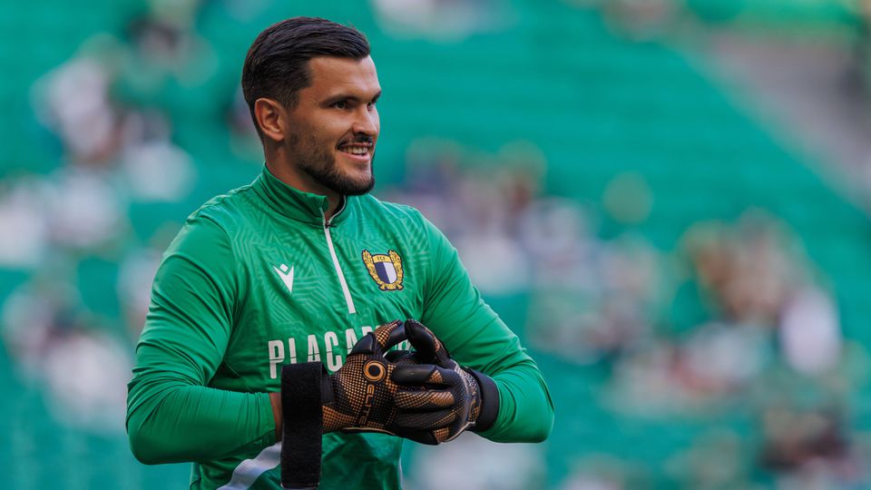 Zlobin internado e com tempo de paragem incerto no Famalicão