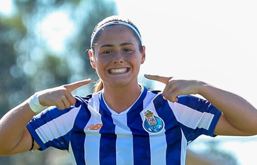 Verónica Khudyakova chegou aos 50 golos, esta temporada. (Foto FC Porto/Instagram)