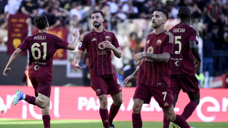 Serie A: Roma vence com reviravolta e fica a um ponto dos lugares europeus