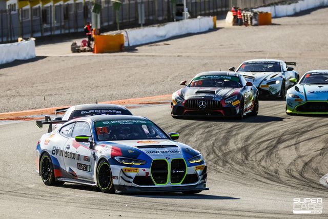 A BOLA TV: a programação deste domingo