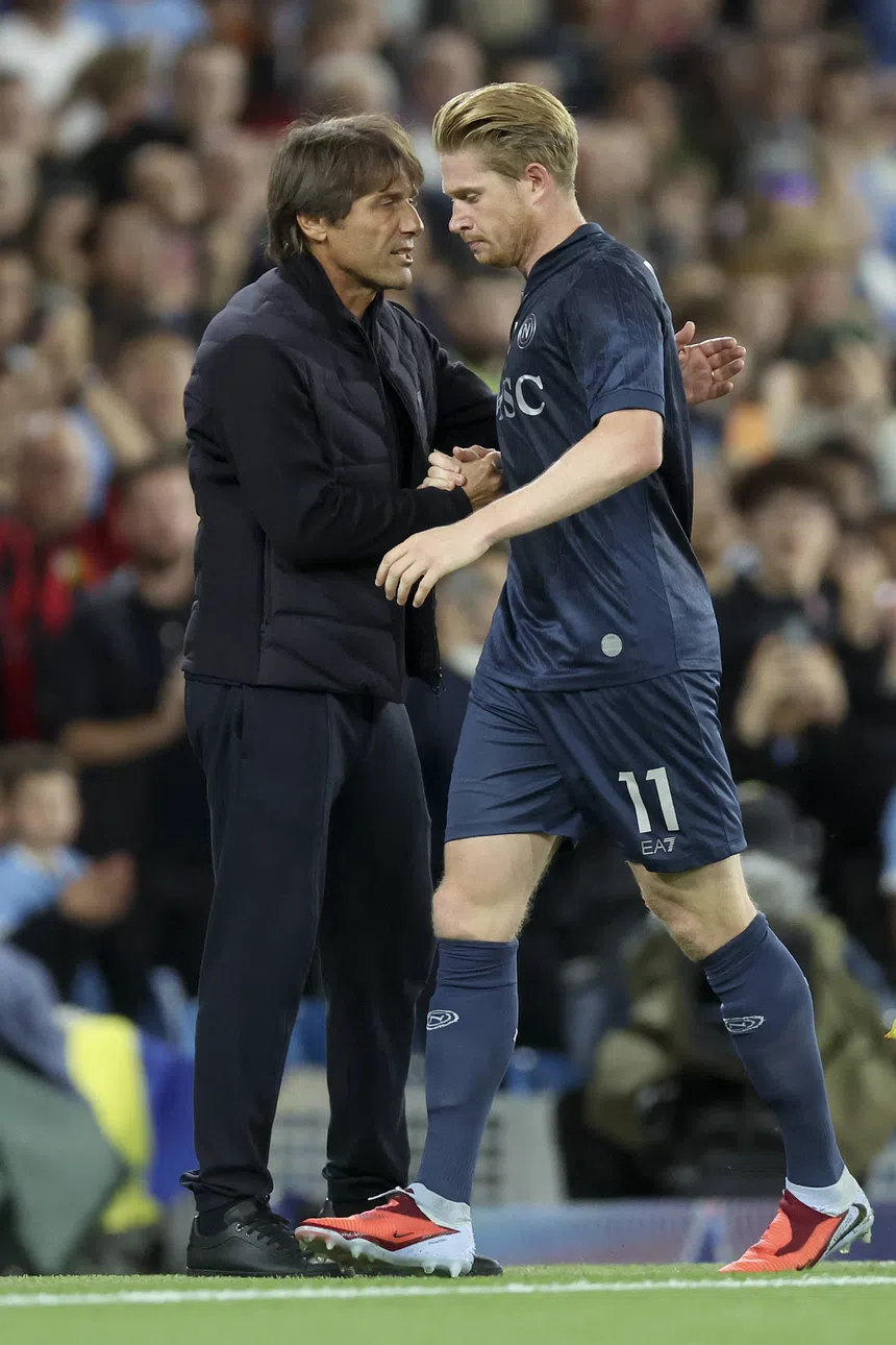 Conte cospe fogo! De Bruyne ARRASADO