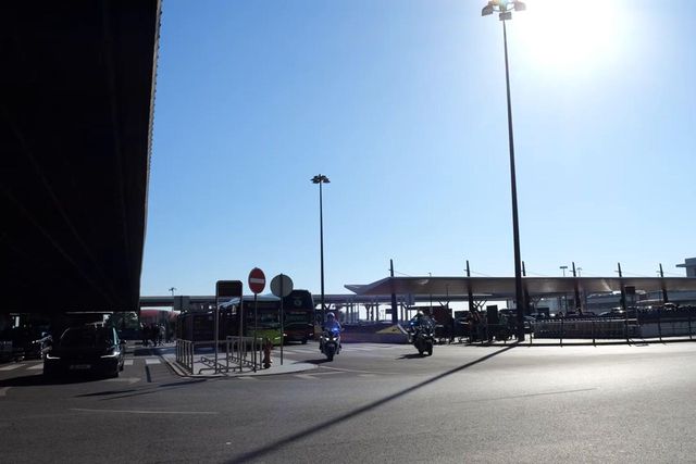 De Lisboa para Londres: os bastidores da viagem do Benfica e não só