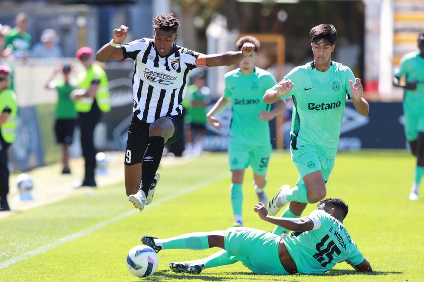 Capitão dos algarvios tem sido o 'terror' para as defensivas contrárias - Foto: D. R.