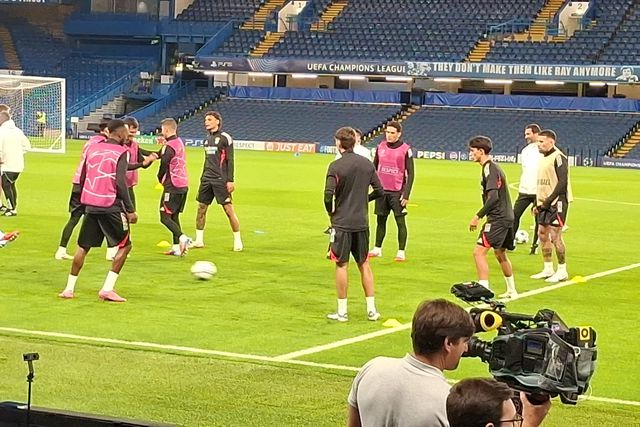 Treino do Benfica em Stamford Bridge (D.R.)