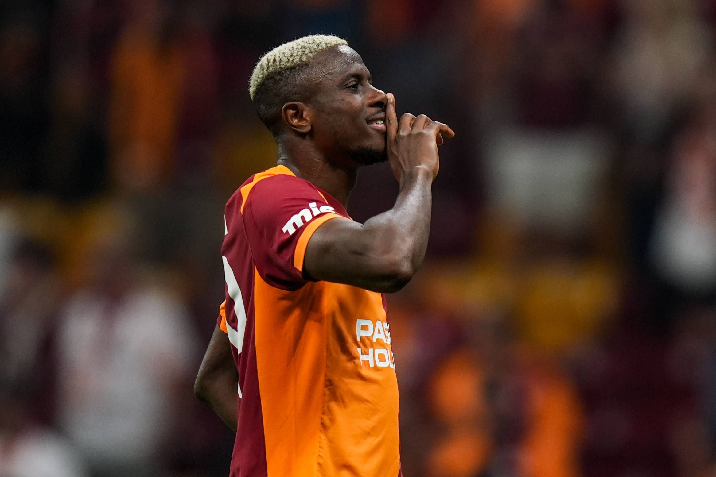 6.º - Osimhen (Galatasaray): 27 golos