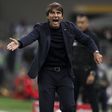 Antonio Conte, treinador do Nápoles