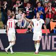 Anthony Gordon e Kane fizeram os golos de Inglaterra
