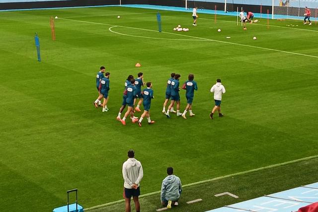 Cristiano Ronaldo ausente no início do treino da Seleção
