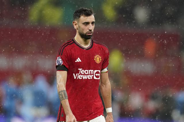 Keane arrasa Bruno Fernandes: «Tirava-lhe a braçadeira de capitão hoje mesmo»