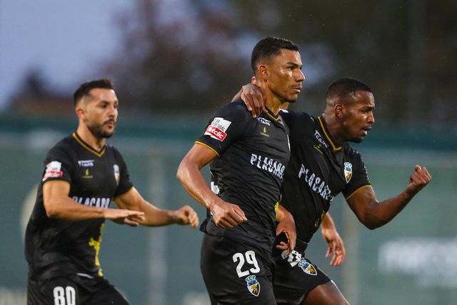 Destaques do Farense: os mil voos de um Falcão