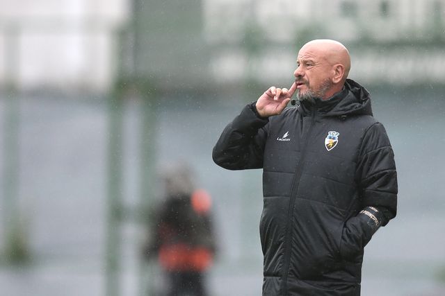 José Mota: «Os meus jogadores têm de perceber que têm talento»