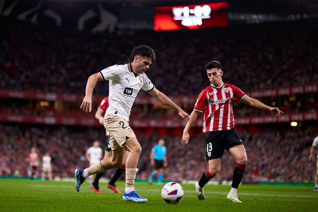 Valência, com Thierry Correia, cede empate aos 90+7'