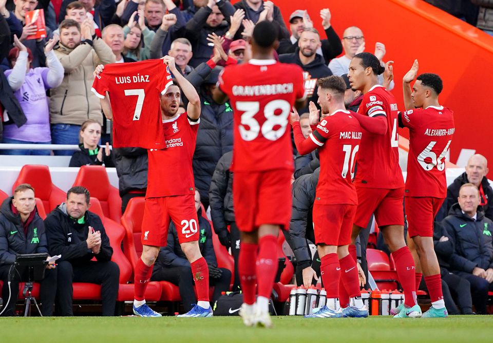 Liverpool dedica vitória a Luis Díaz, Palhinha empata para o Fulham com golaço