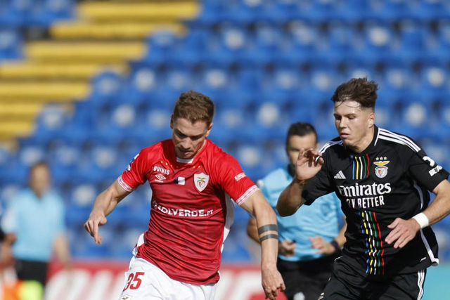 Santa Clara e Benfica B empatam nos Açores (veja os golos)