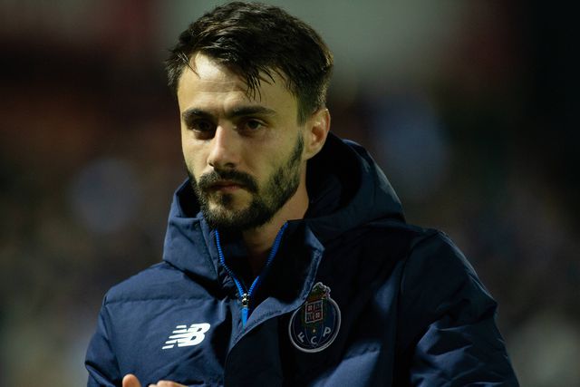 FC Porto: Fábio Vieira dá toque de classe ao ataque