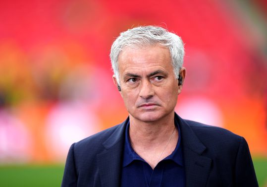 Mourinho: «Nos próximos dois anos, ninguém me tira do Fenerbahçe»