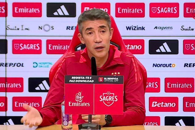 A conferência de Bruno Lage em direto