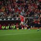 Schjelderup encara Manso, com João Afonso na expectativa, no jogo entre o Benfica e o Tondela - Foto: Miguel Nunes