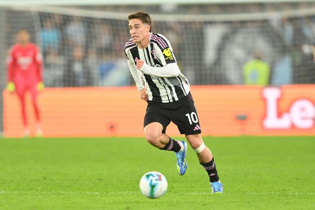 Juventus suspende negociações para renovação de contrato de Yildiz