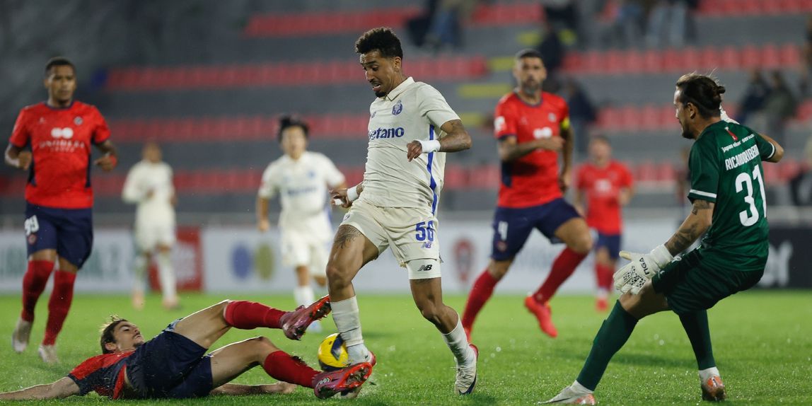 Momento do jogo em Oliveira de Azeméis - Foto: FC Porto