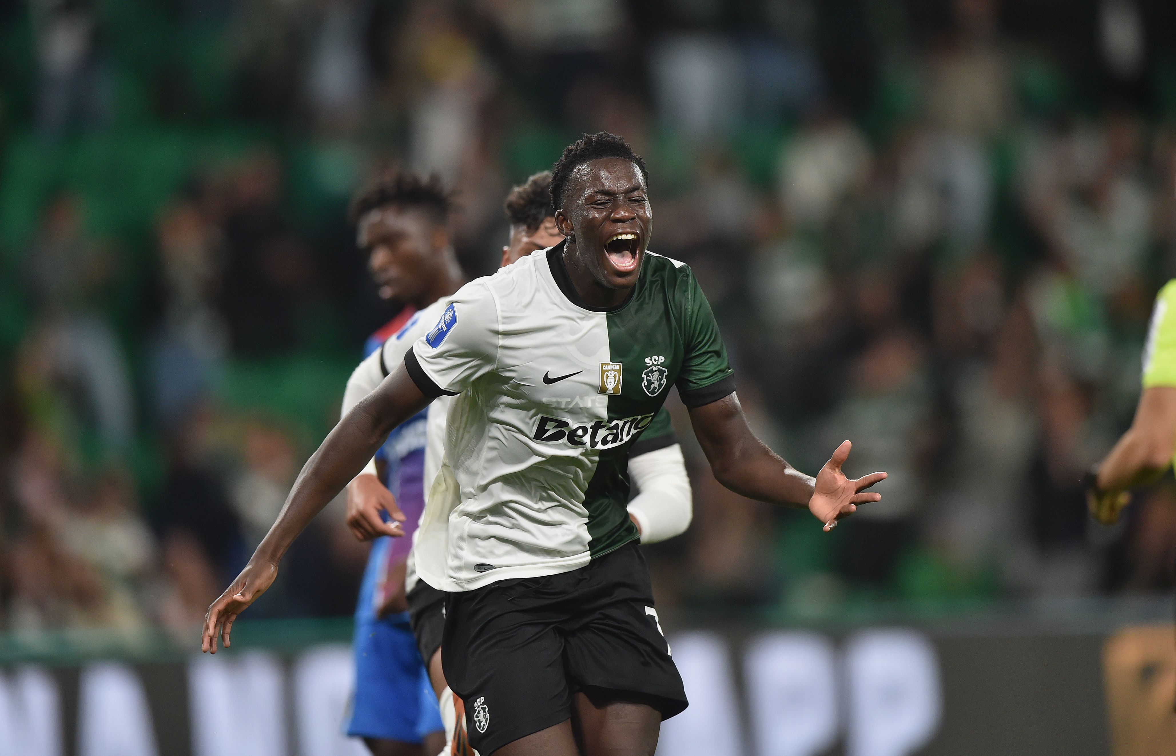 Salvador Blopa é o menino do momento no Sporting - Foto: Miguel Nunes