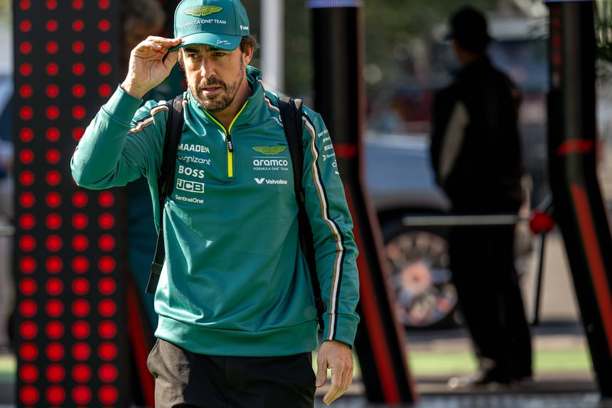 Fernando Alonso, piloto da Aston Martin
