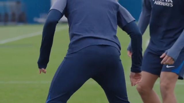 João Neves de regresso aos treinos com novo 'skill'