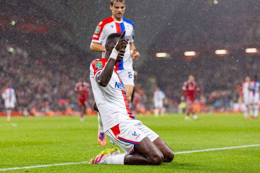 Sarr marcou dois dos três golos do Crystal Palace-Liverpool